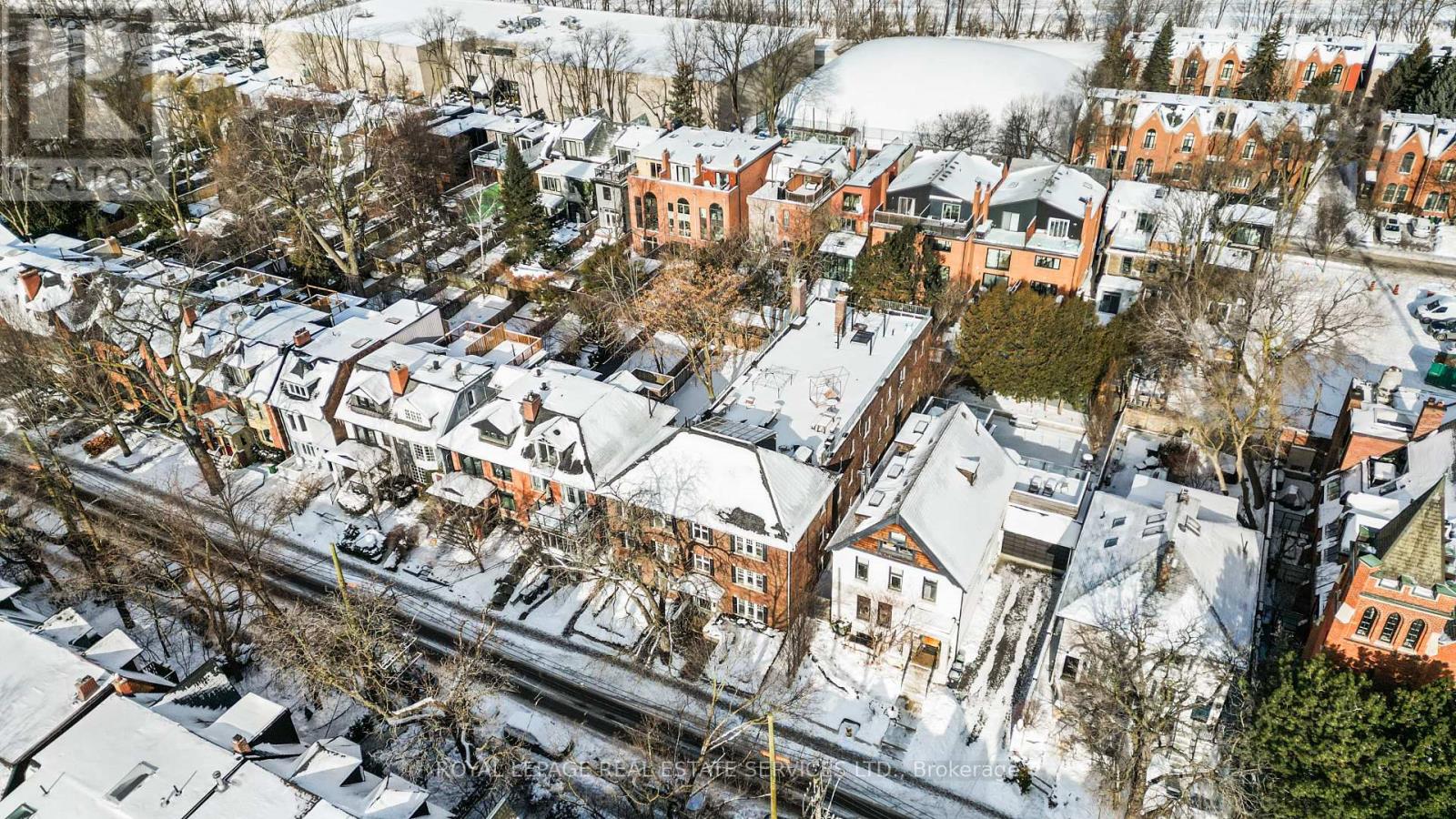 28 Macpherson Avenue, Toronto, Ontario  M5R 1W8 - Photo 5 - C12771538