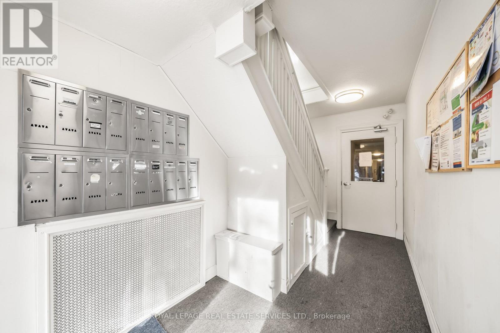 28 Macpherson Avenue, Toronto, Ontario  M5R 1W8 - Photo 7 - C12771538