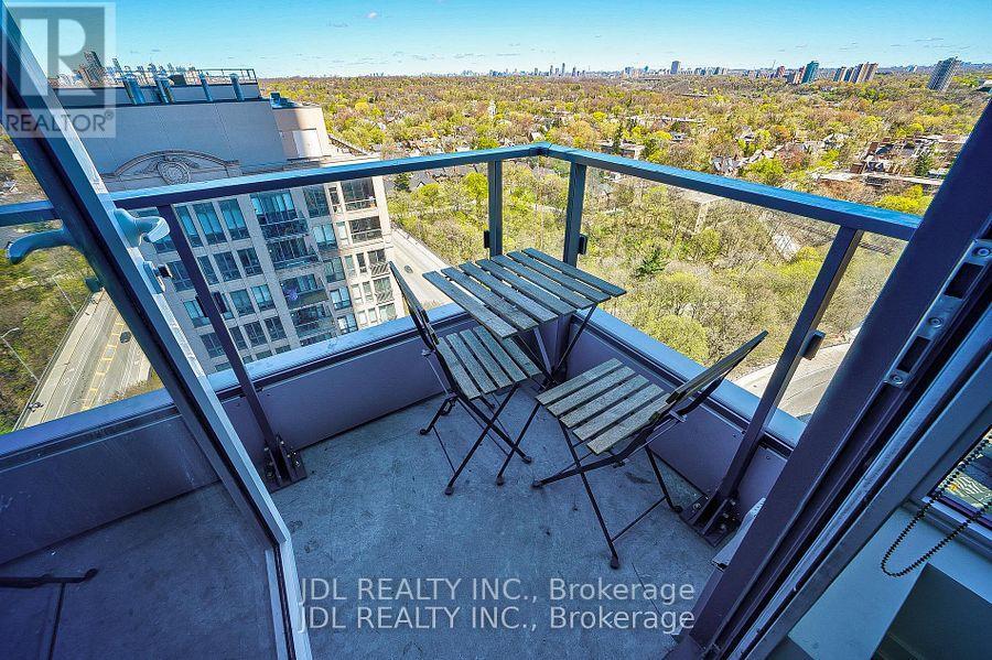 1608 - 395 Bloor Street E, Toronto, Ontario  M4W 0B4 - Photo 11 - C12771544
