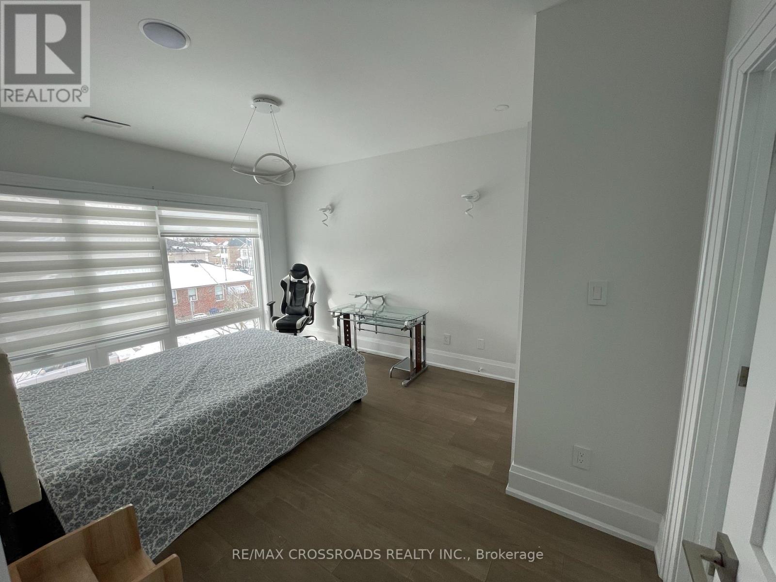 89 Cadorna Avenue, Toronto, Ontario  M4J 3W9 - Photo 20 - E12771598