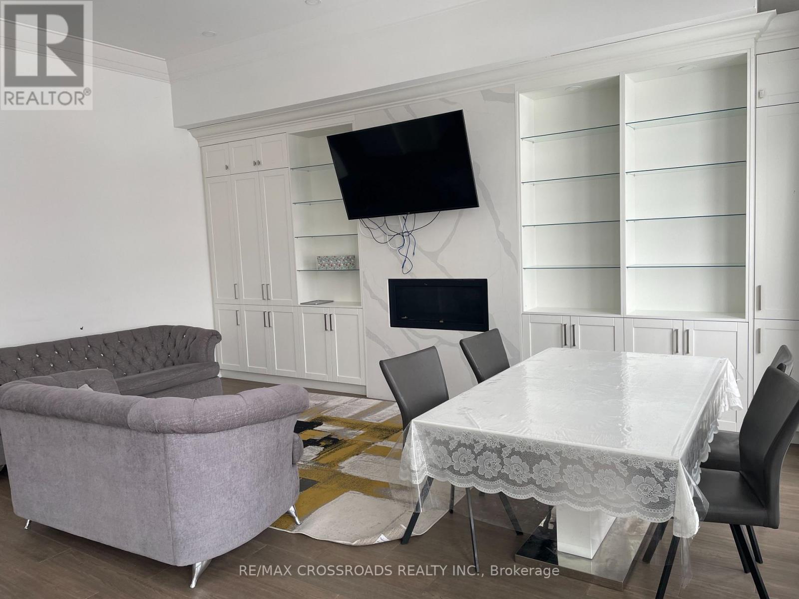 89 Cadorna Avenue, Toronto, Ontario  M4J 3W9 - Photo 9 - E12771598