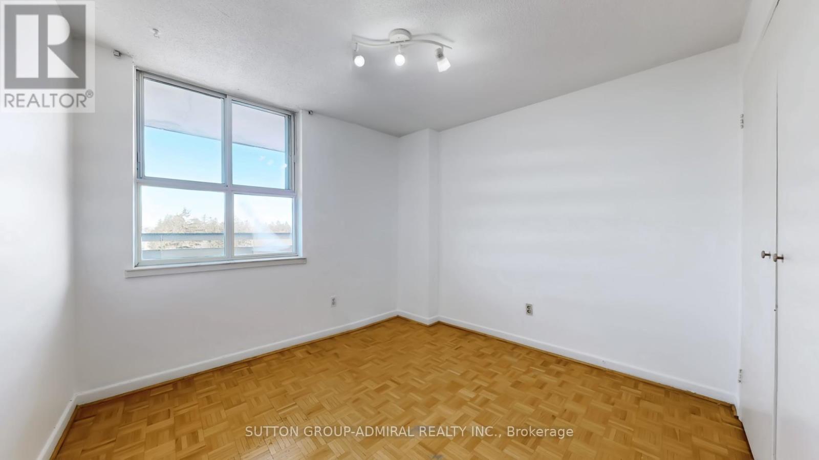 901 - 80 Inverlochy Boulevard, Markham, Ontario  L3T 4P3 - Photo 24 - N12771484