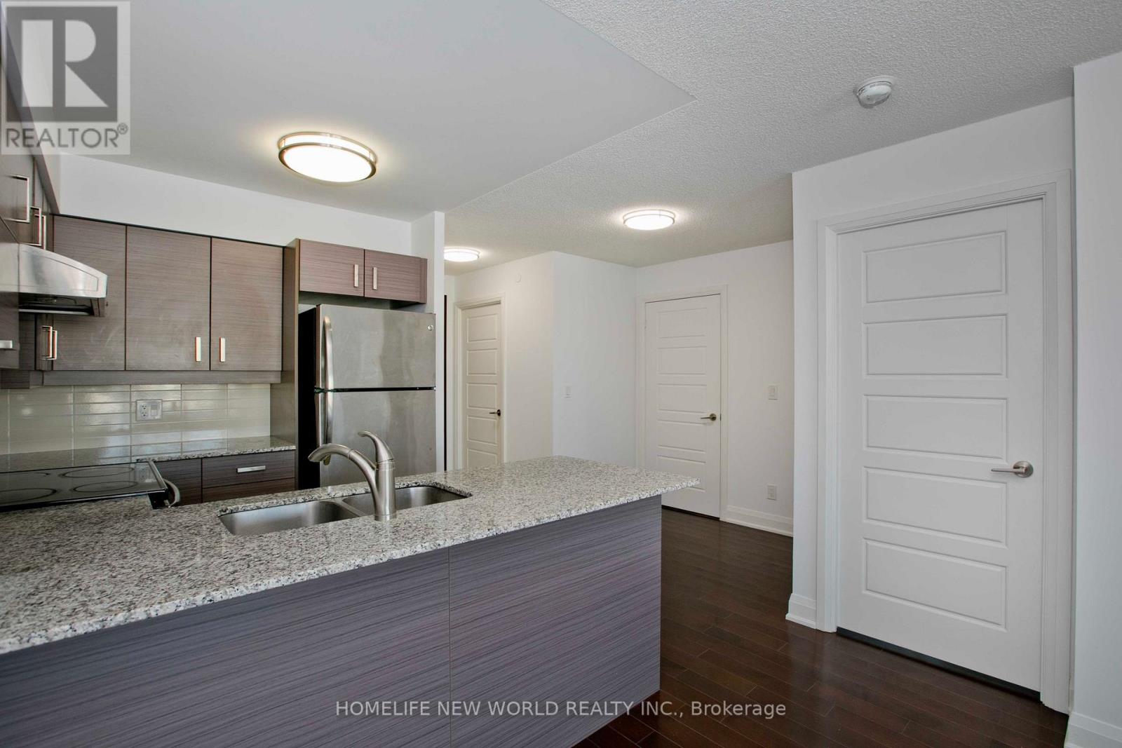 905 - 8200 Birchmount Road, Markham, Ontario  L3R 9W1 - Photo 9 - N12771522