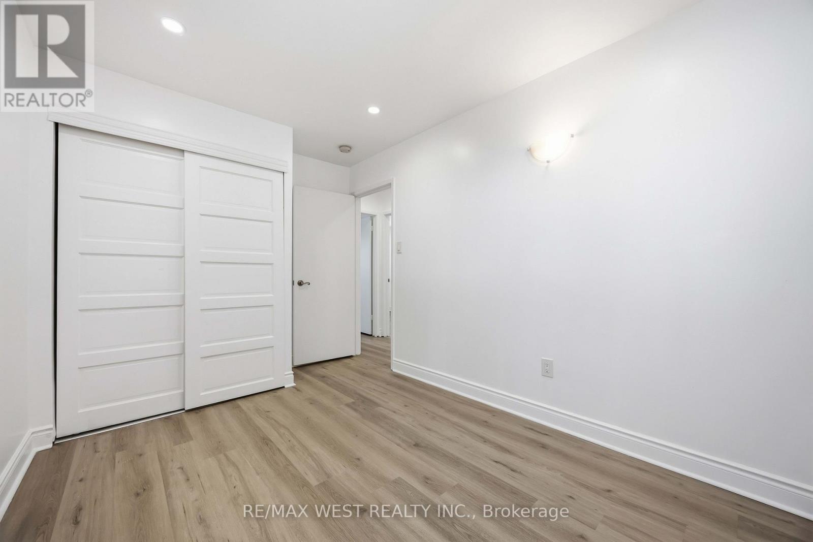 249 Hodgson Drive, Newmarket, Ontario  L3Y 1E3 - Photo 26 - N12771534