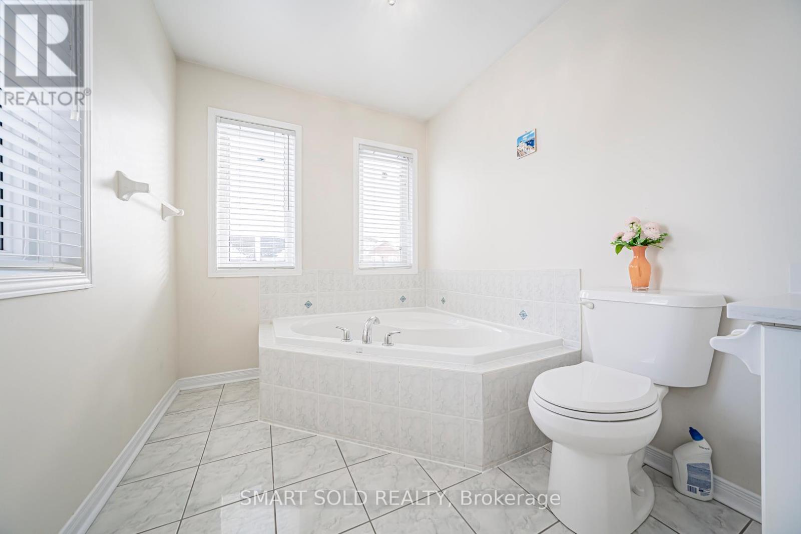 28 Tara Crescent, Markham, Ontario  L3S 4S7 - Photo 23 - N12771580