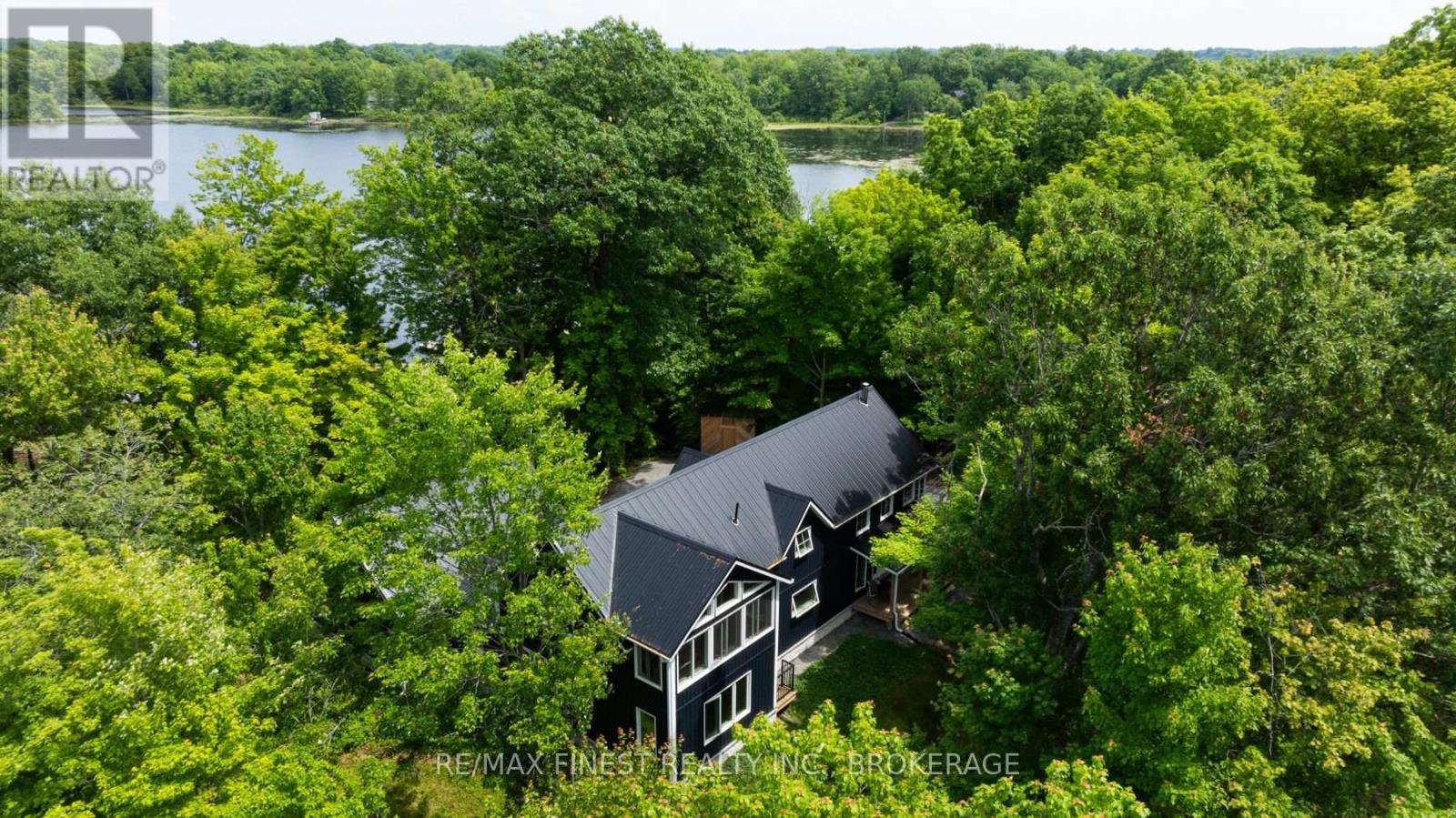 3855 HIDEAWAY LANE, Frontenac, Ontario