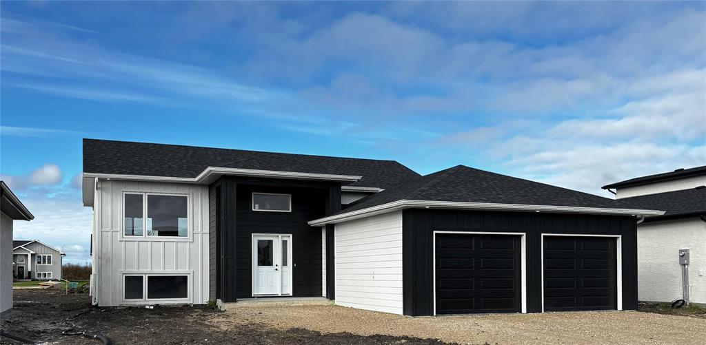 69 Harvest Bay, Blumenort, Manitoba  R5G 2X3 - Photo 17 - 202600578