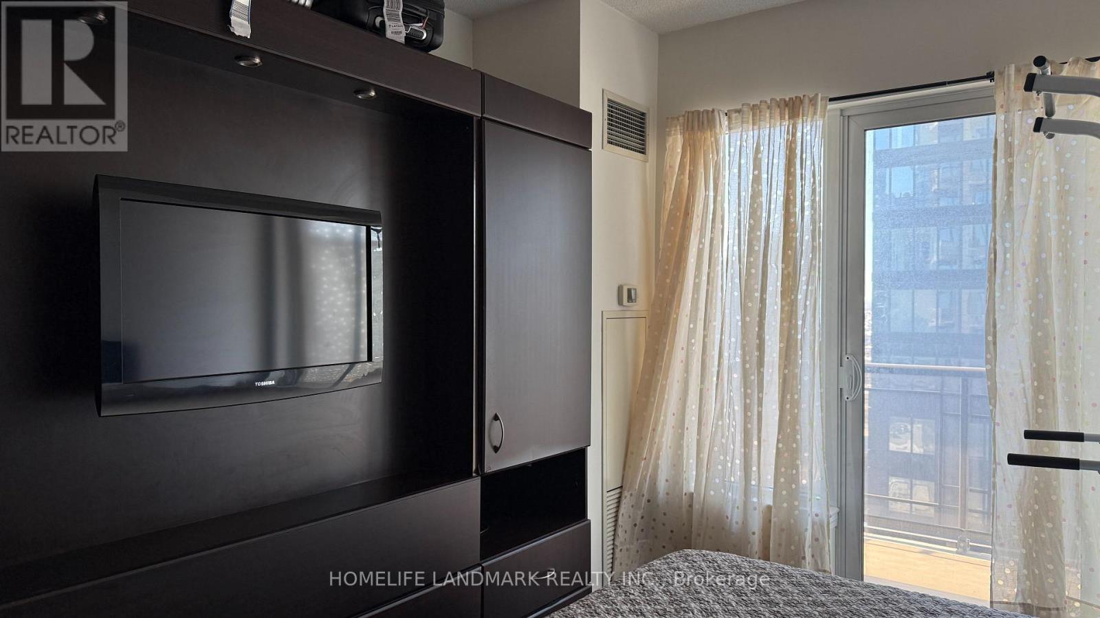 1812 - 385 PRINCE OF WALES DRIVE, Mississauga, Ontario