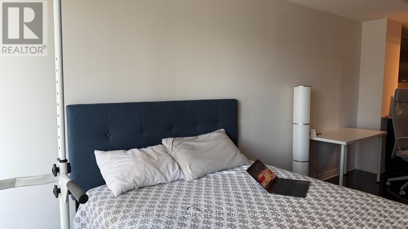 1812 - 385 Prince Of Wales Drive, Mississauga, Ontario  L5B 0C6 - Photo 2 - W12771508