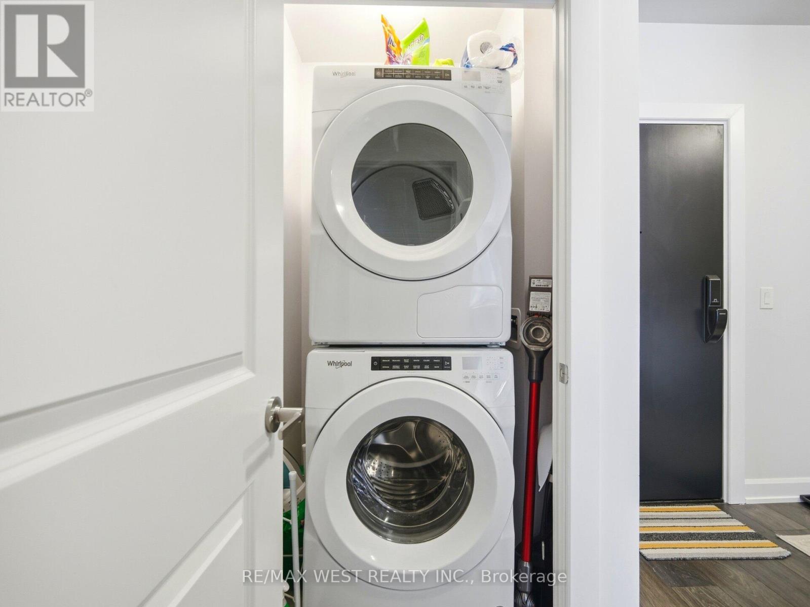 205 - 3200 William Coltson Avenue, Oakville, Ontario  L6H 7C2 - Photo 22 - W12771510