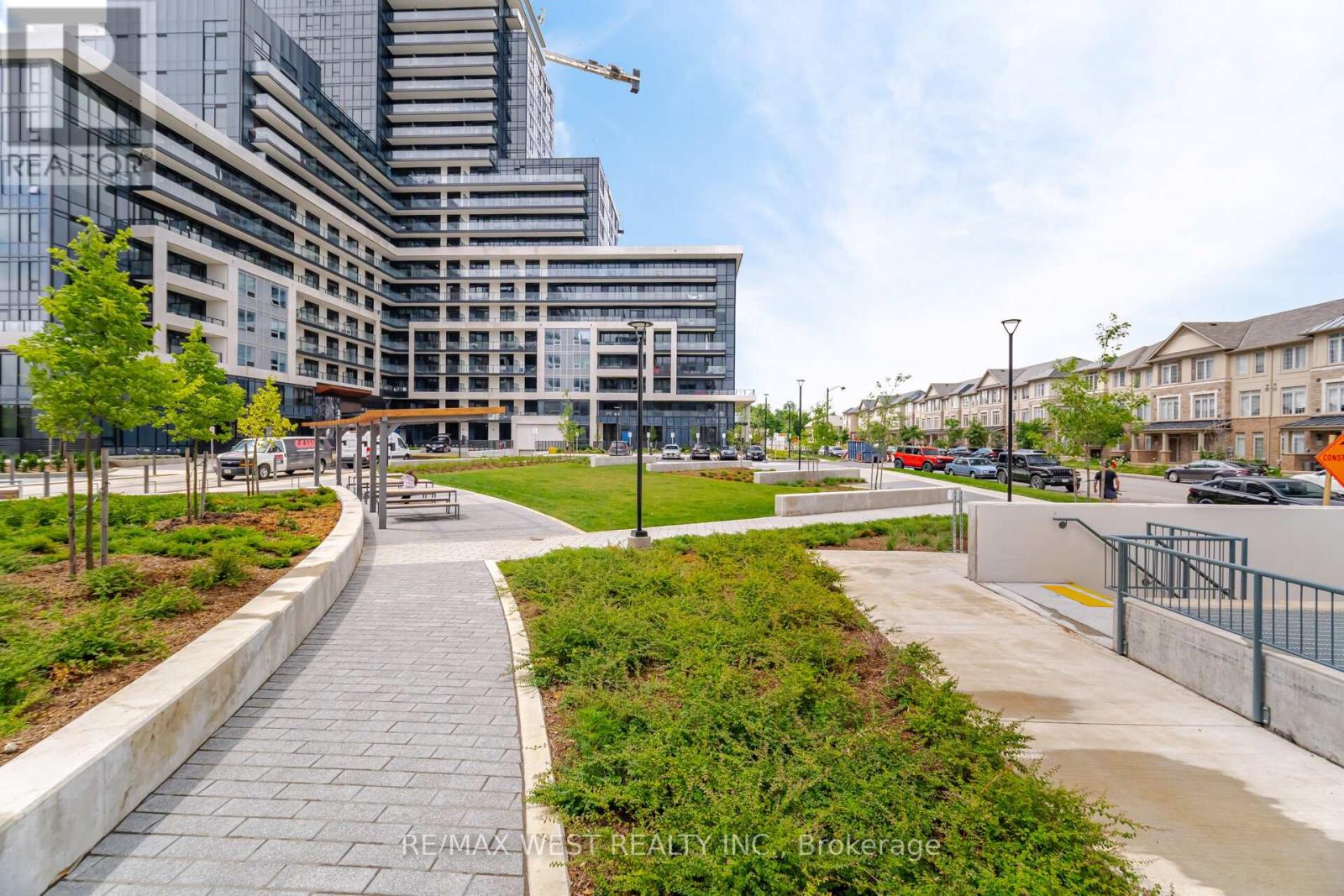 205 - 3200 William Coltson Avenue, Oakville, Ontario  L6H 7C2 - Photo 48 - W12771510