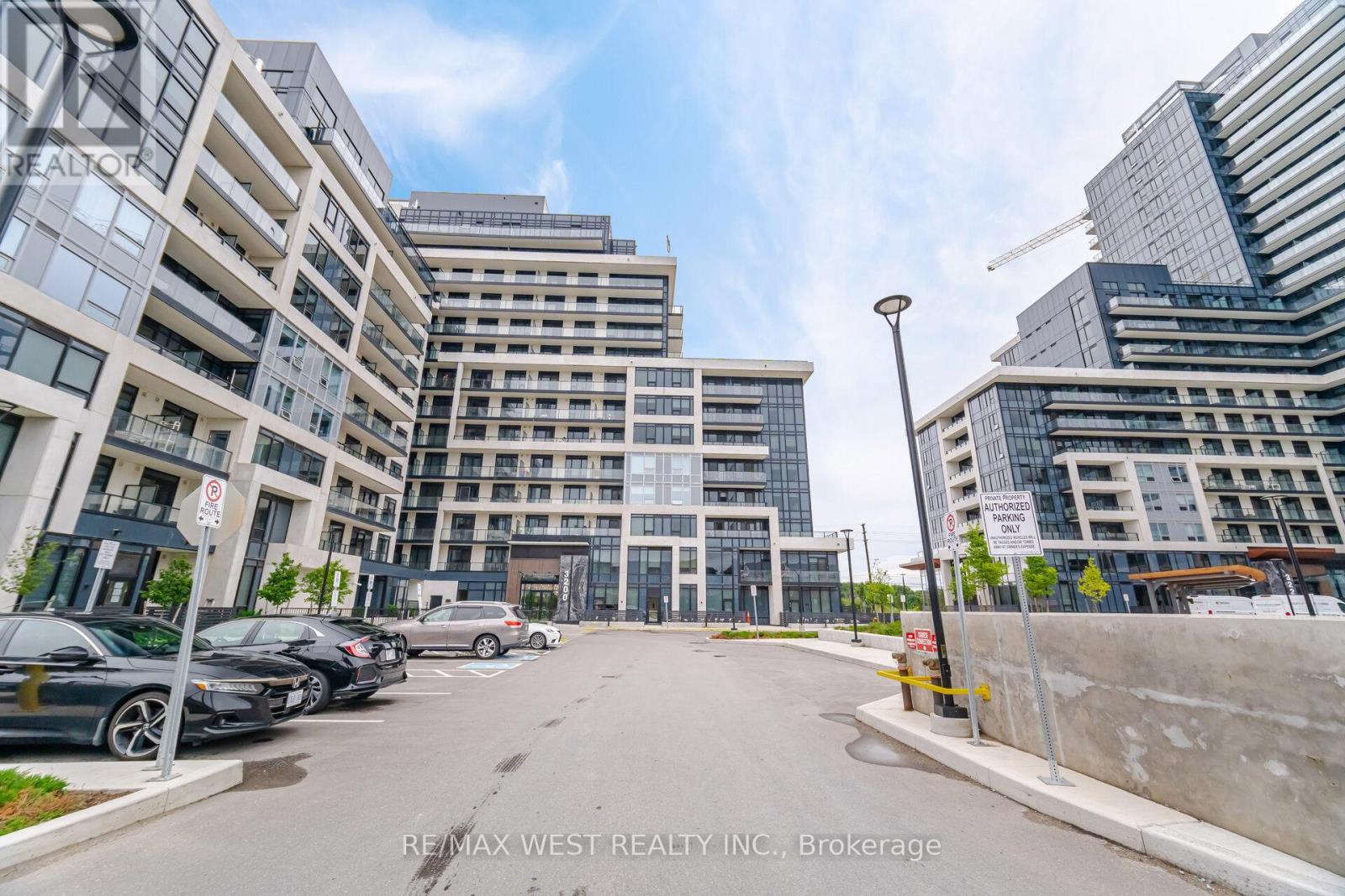 205 - 3200 William Coltson Avenue, Oakville, Ontario  L6H 7C2 - Photo 50 - W12771510