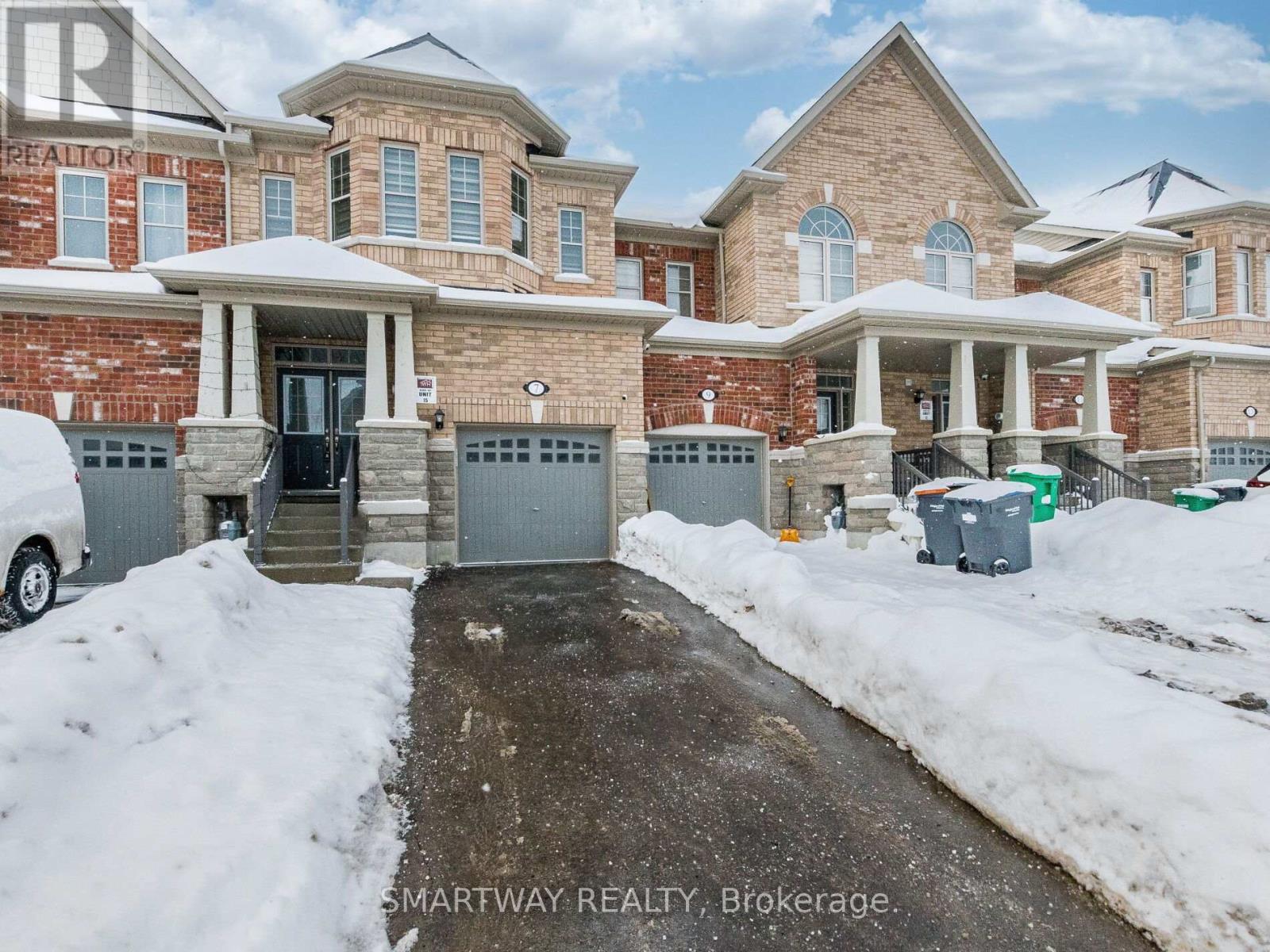 7 BUSHWOOD TRAIL, Brampton, Ontario