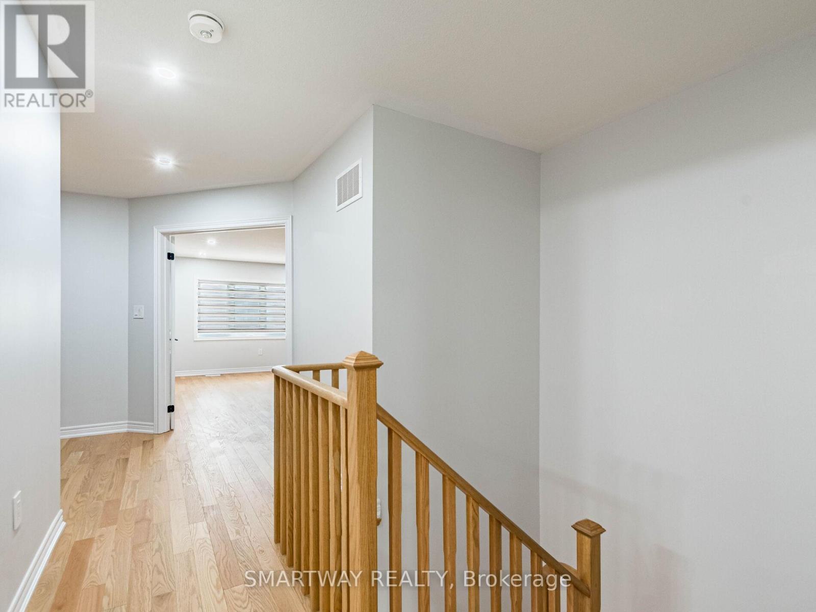 7 Bushwood Trail, Brampton, Ontario  L7A 5J7 - Photo 17 - W12771516