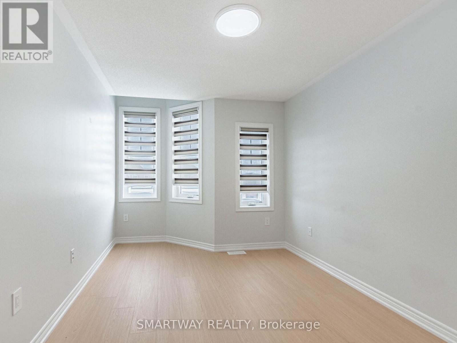 7 Bushwood Trail, Brampton, Ontario  L7A 5J7 - Photo 25 - W12771516