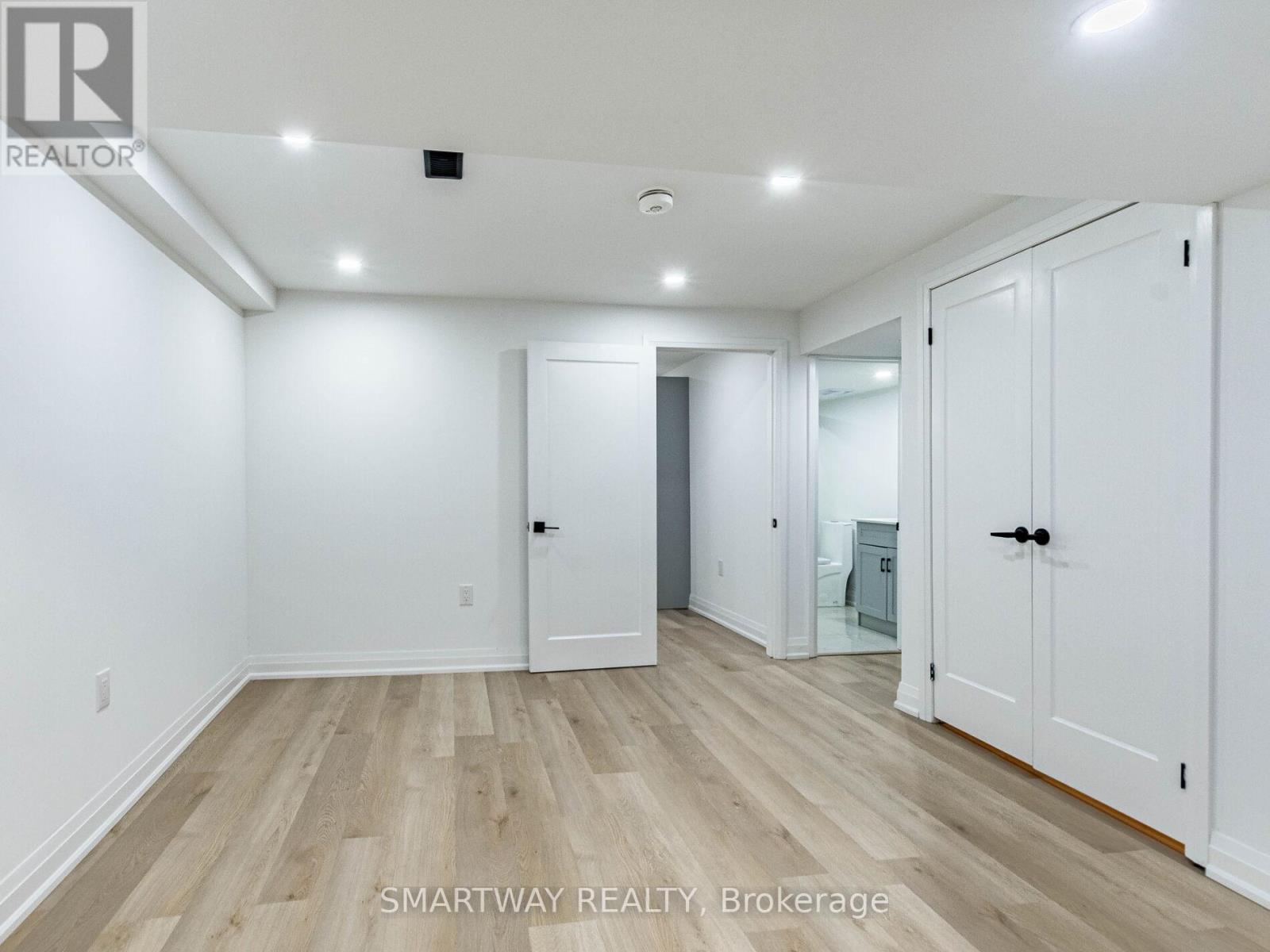 7 Bushwood Trail, Brampton, Ontario  L7A 5J7 - Photo 39 - W12771516