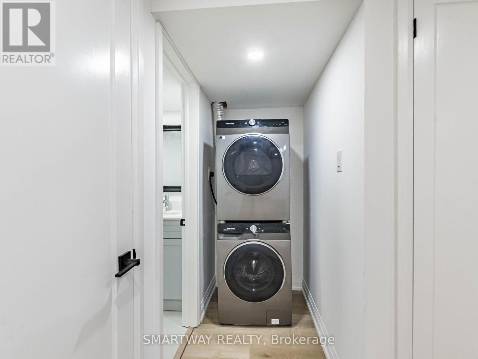 7 Bushwood Trail, Brampton, Ontario  L7A 5J7 - Photo 46 - W12771516