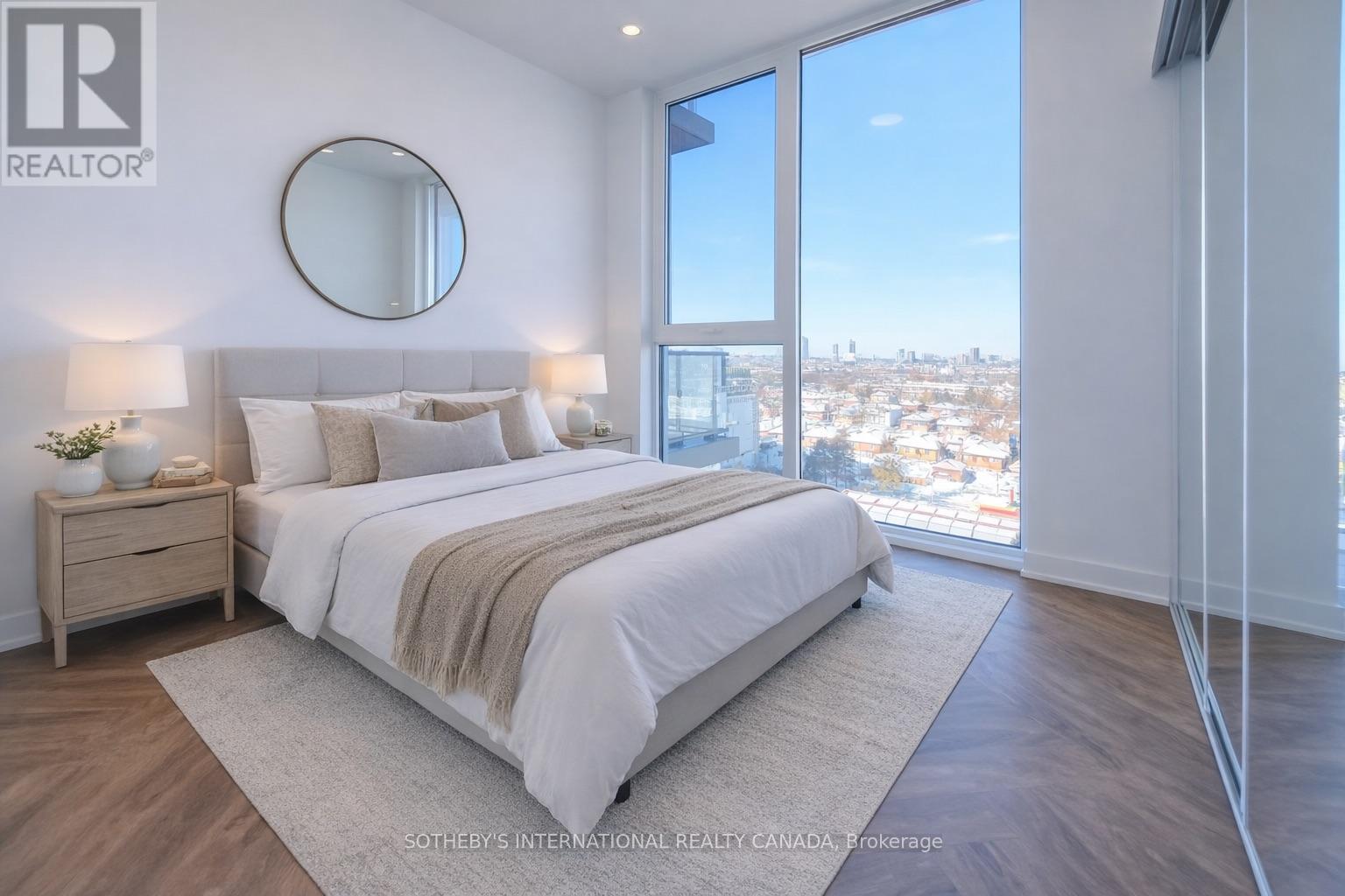 808 - 1007 The Queensway, Toronto, Ontario  M8Z 0H4 - Photo 2 - W12771524