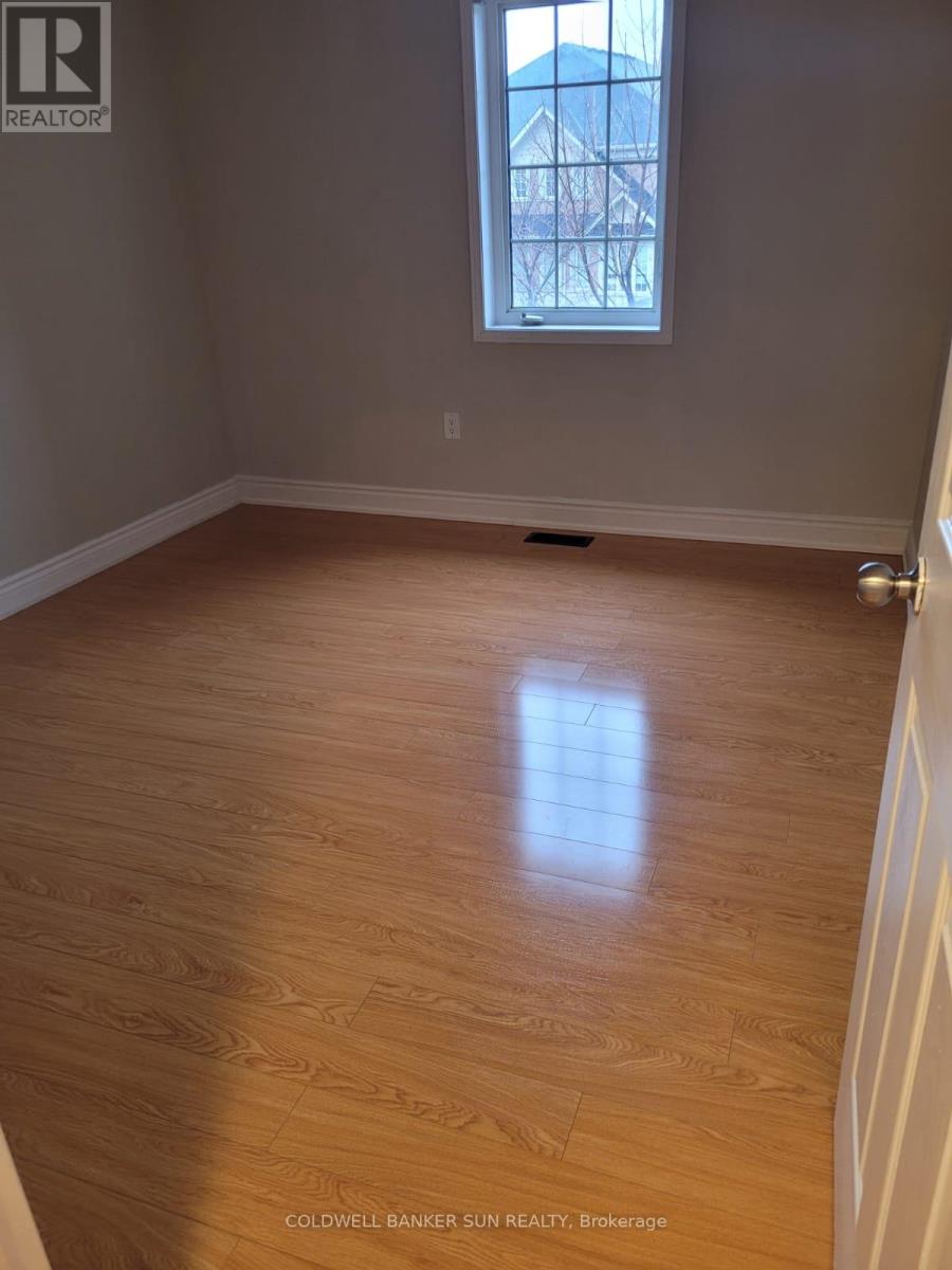 53 Pentonville Road, Brampton, Ontario  L6R 3R7 - Photo 5 - W12771536