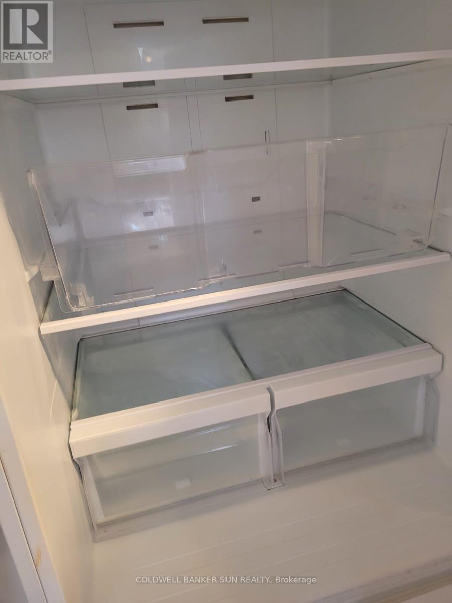 53 Pentonville Road, Brampton, Ontario  L6R 3R7 - Photo 7 - W12771536