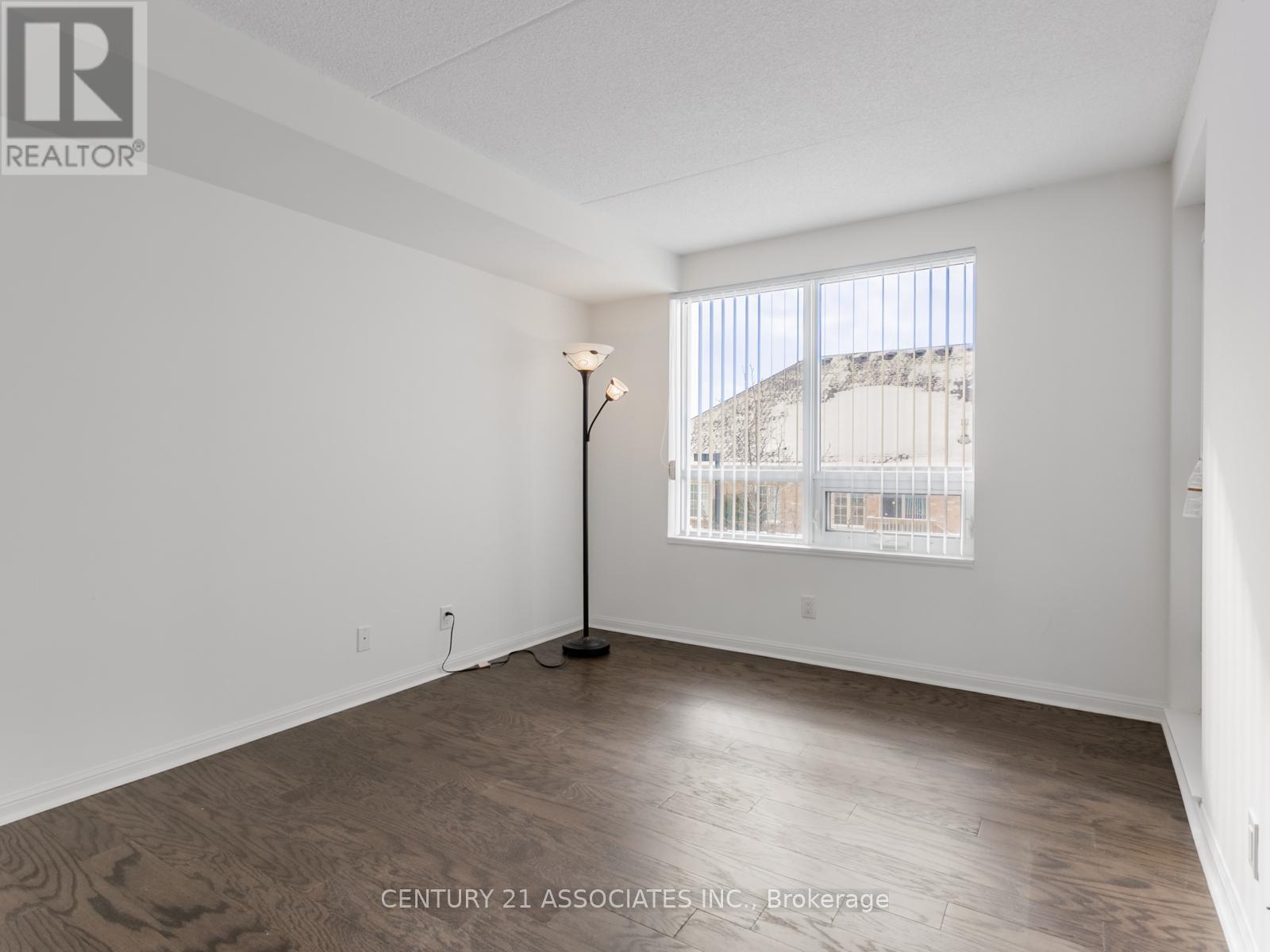 204 - 50 Via Rosedale Way, Brampton, Ontario  L6R 3Z7 - Photo 13 - W12771574