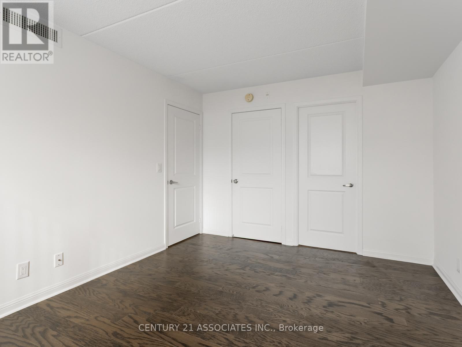 204 - 50 Via Rosedale Way, Brampton, Ontario  L6R 3Z7 - Photo 14 - W12771574