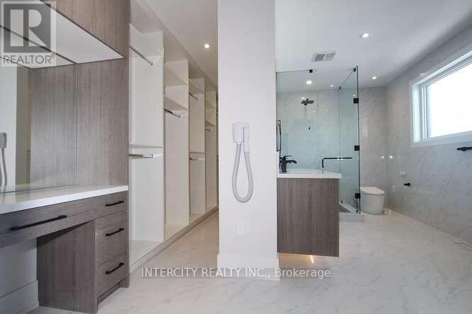 247 Alderbrae Avenue, Toronto, Ontario  M8W 4K6 - Photo 23 - W12771582