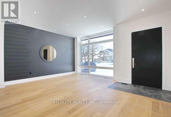 247 Alderbrae Avenue, Toronto, Ontario  M8W 4K6 - Photo 4 - W12771582