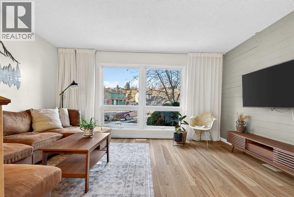 10 Deer Lane Bay Se, Calgary, Alberta  T2J 5S8 - Photo 7 - A2284162