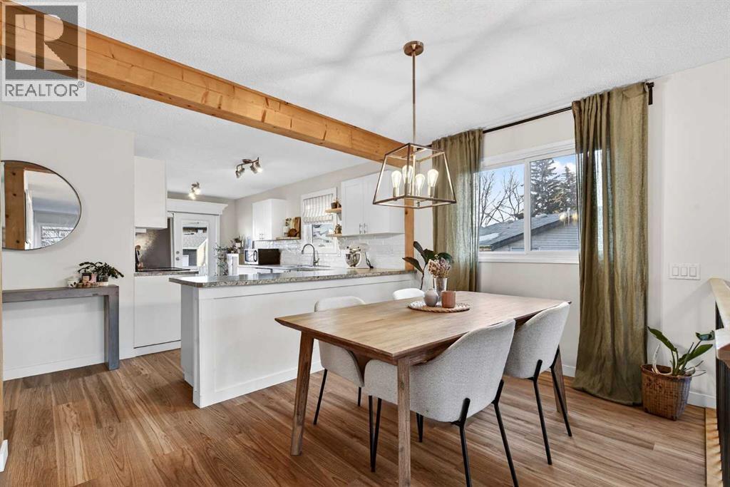 10 Deer Lane Bay Se, Calgary, Alberta  T2J 5S8 - Photo 8 - A2284162