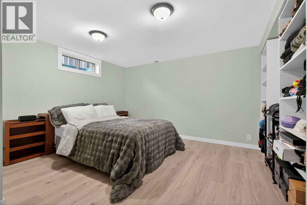 10 Deer Lane Bay Se, Calgary, Alberta  T2J 5S8 - Photo 36 - A2284162