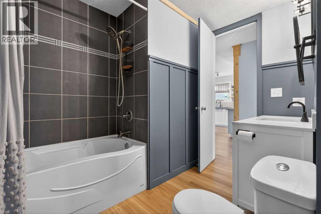 10 Deer Lane Bay Se, Calgary, Alberta  T2J 5S8 - Photo 27 - A2284162