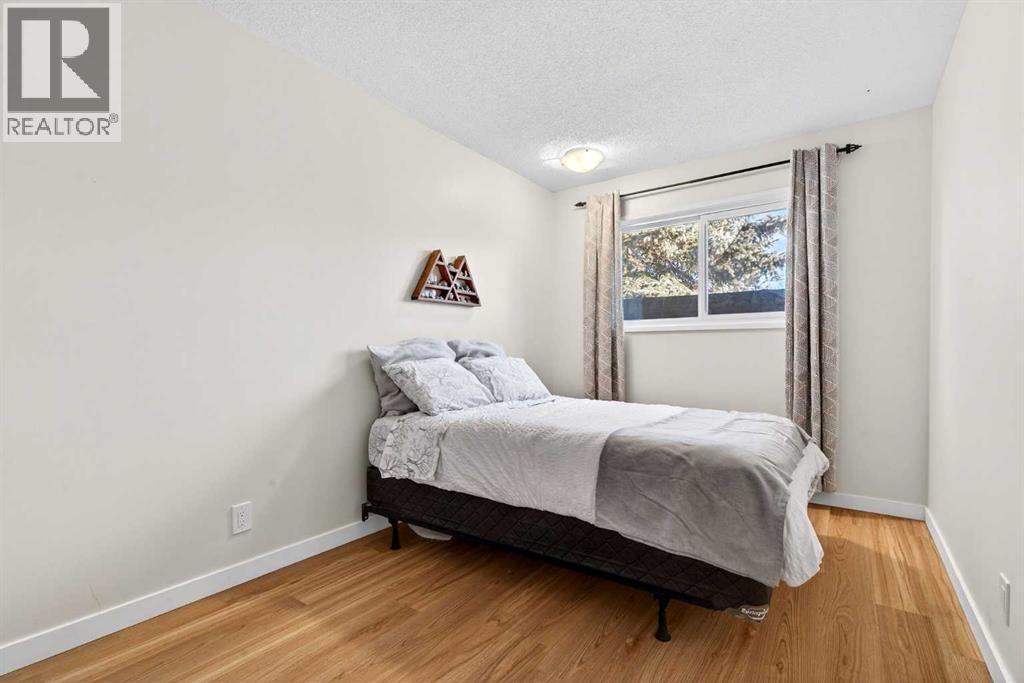 10 Deer Lane Bay Se, Calgary, Alberta  T2J 5S8 - Photo 22 - A2284162