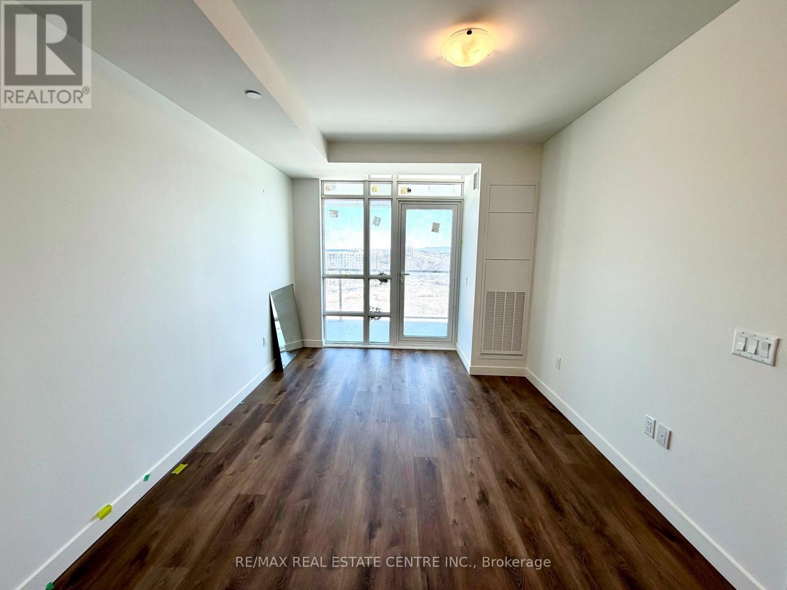 910 - 461 Green Road, Hamilton, Ontario  L8E 0L5 - Photo 10 - X12771542