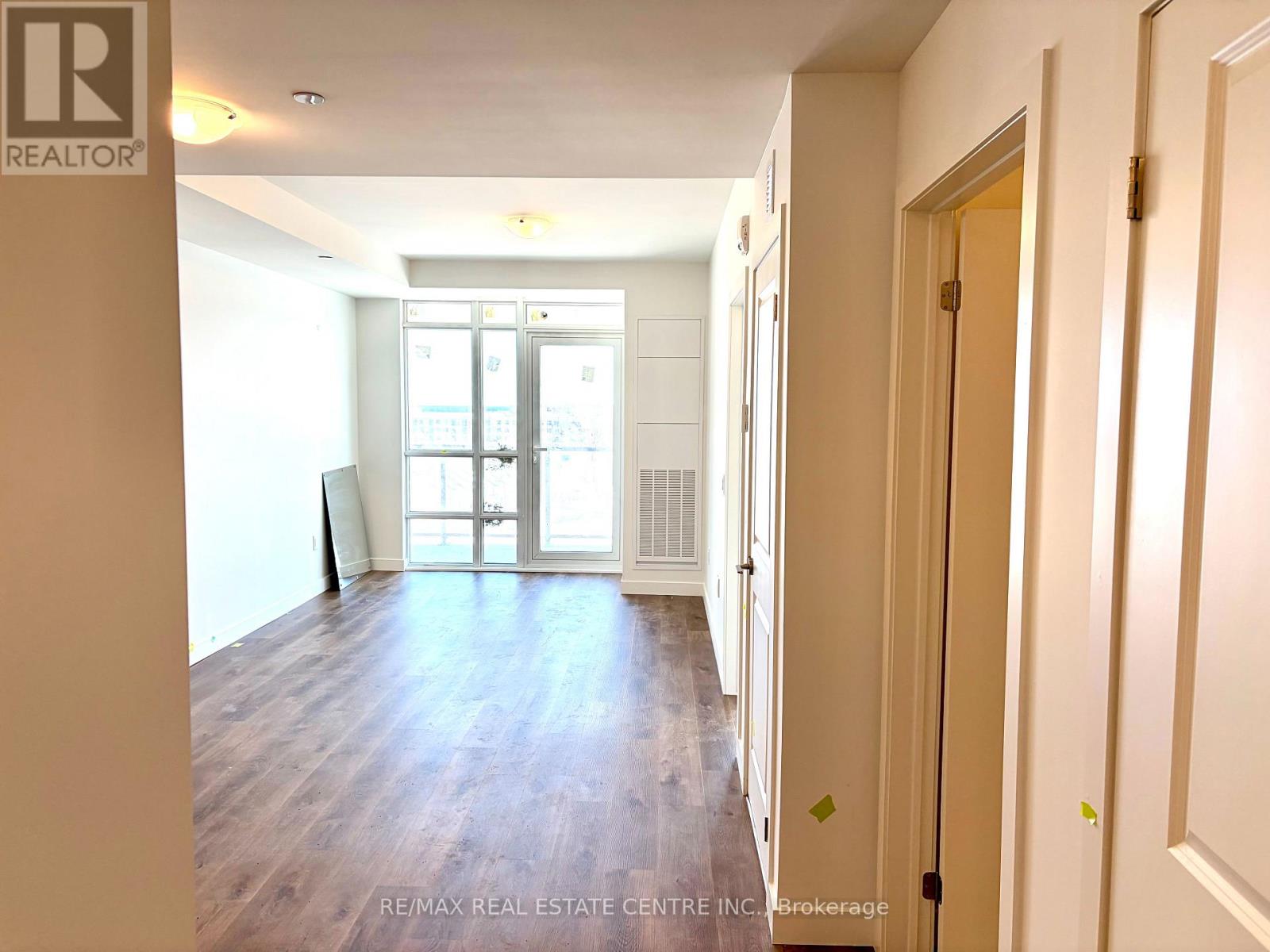 910 - 461 Green Road, Hamilton, Ontario  L8E 0L5 - Photo 6 - X12771542