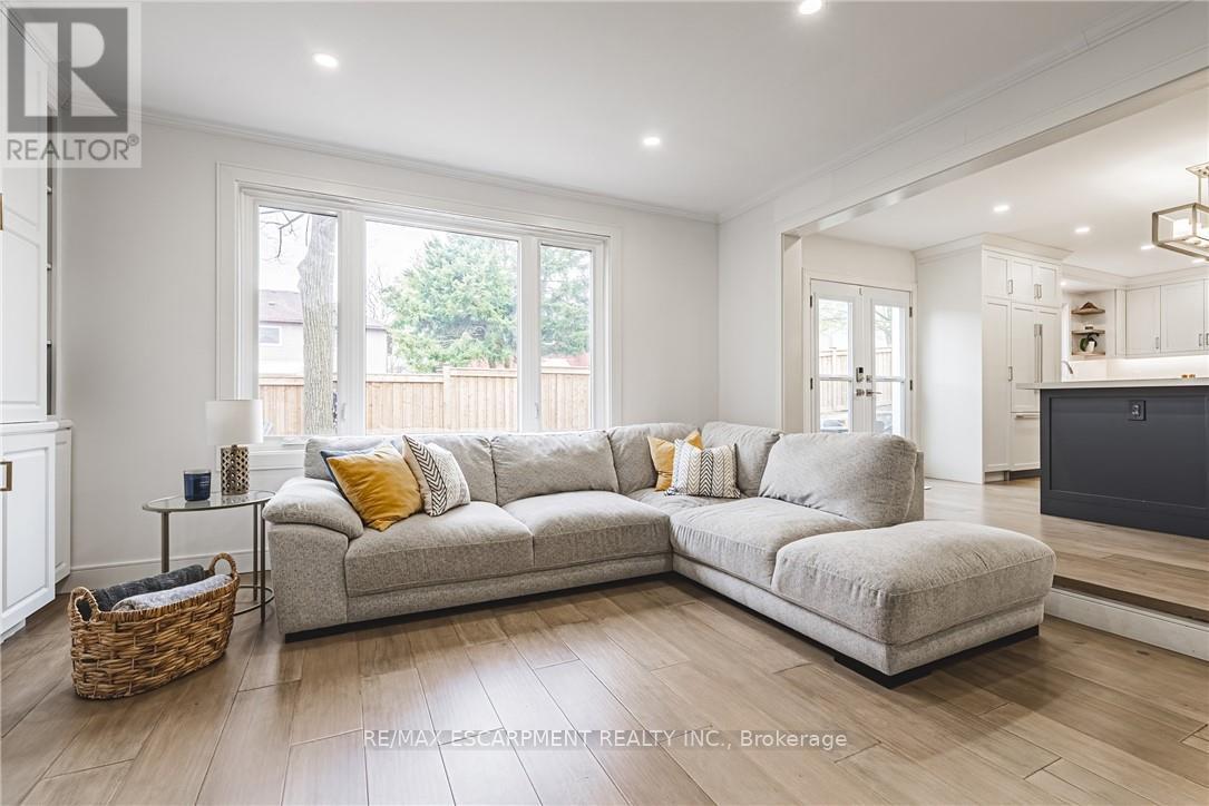 6 Windmill Place, Hamilton (Dundas), Ontario  L9M 6V9 - Photo 17 - X12771562