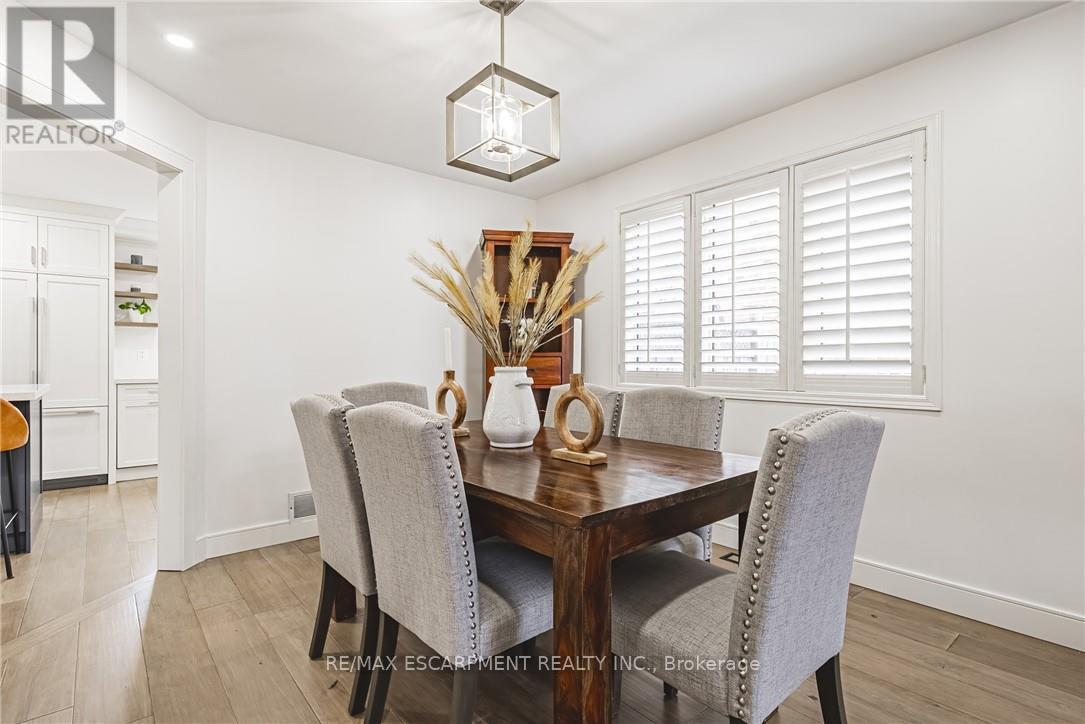 6 Windmill Place, Hamilton (Dundas), Ontario  L9M 6V9 - Photo 20 - X12771562