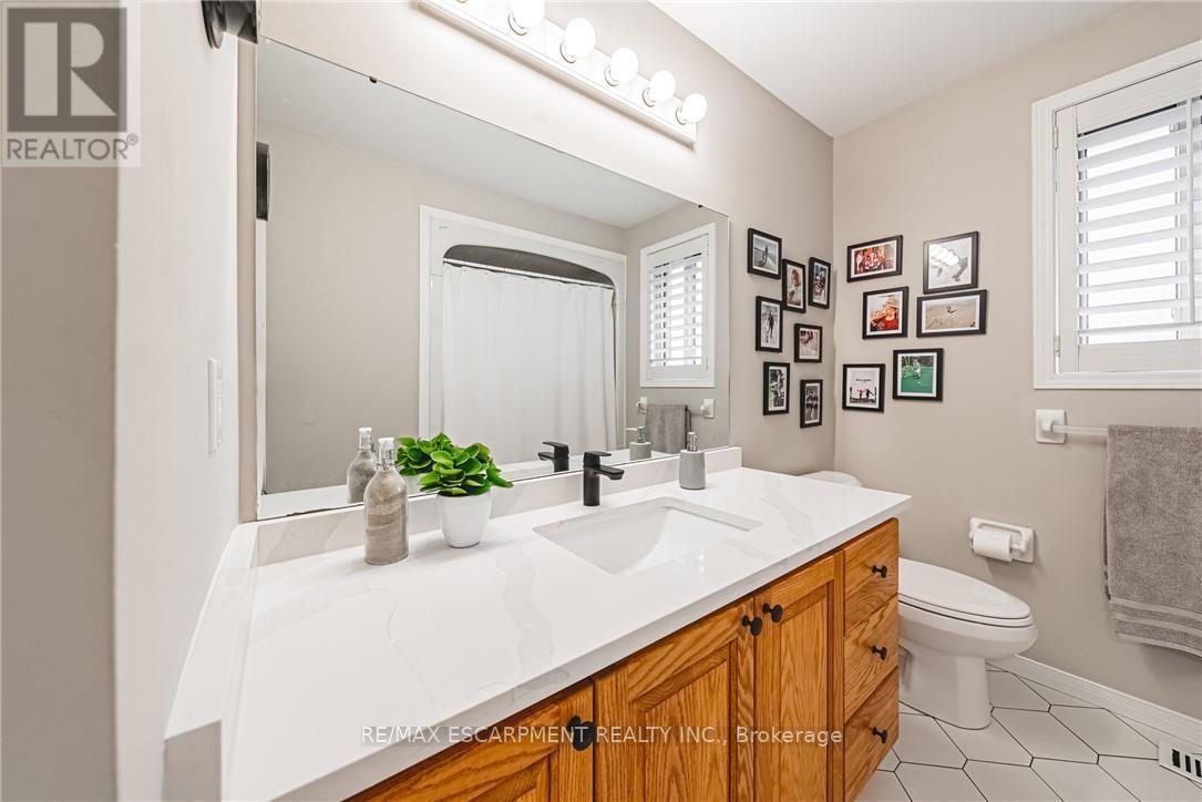 6 Windmill Place, Hamilton (Dundas), Ontario  L9M 6V9 - Photo 33 - X12771562