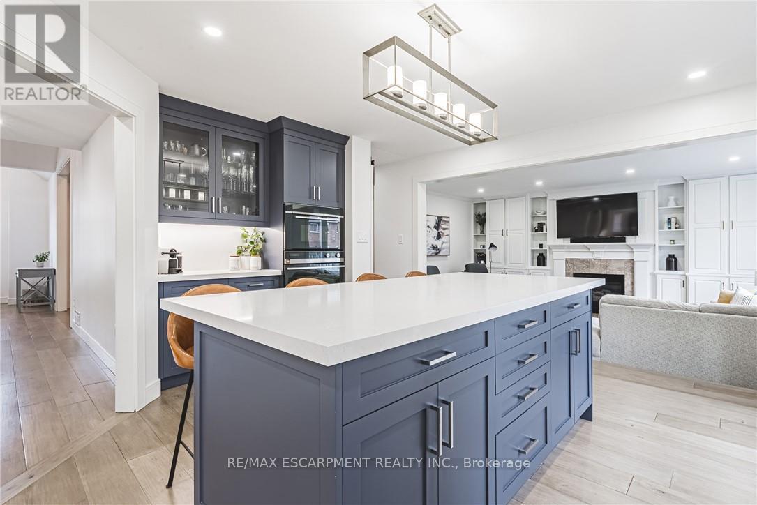 6 Windmill Place, Hamilton (Dundas), Ontario  L9M 6V9 - Photo 9 - X12771562