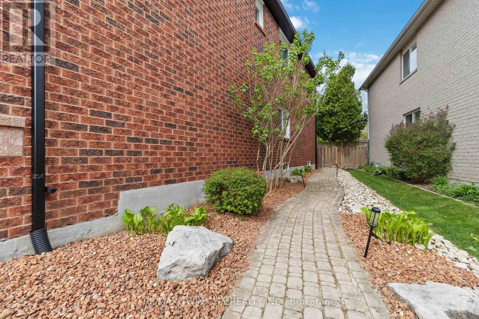 275 Granite Hill Road, Cambridge, Ontario  N1T 1V8 - Photo 41 - X12771578