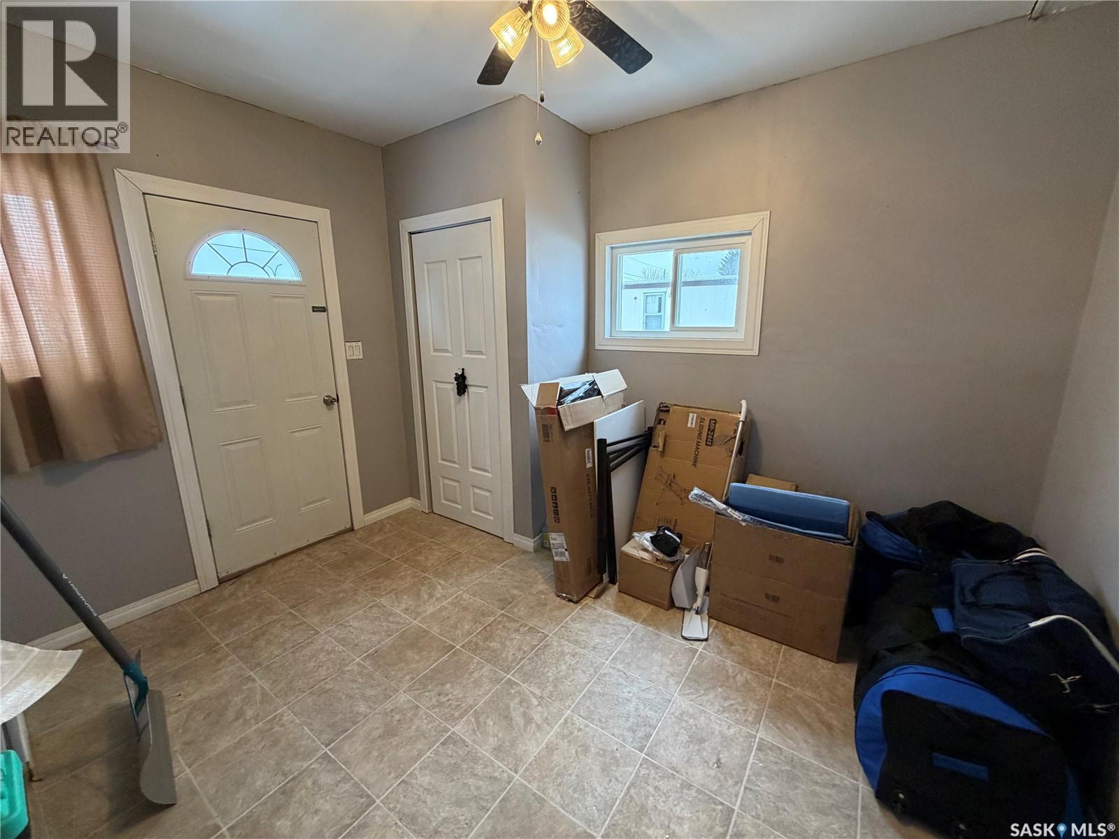 205 1st Street W, Alida, Saskatchewan  S0C 0B0 - Photo 16 - SK028200