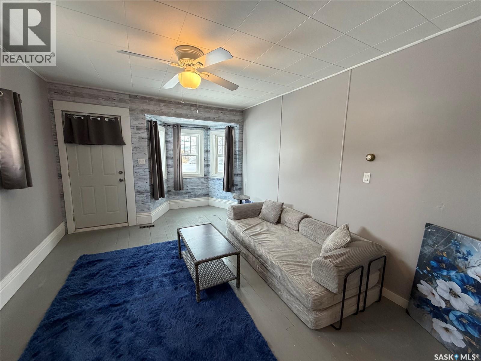 205 1st Street W, Alida, Saskatchewan  S0C 0B0 - Photo 5 - SK028200