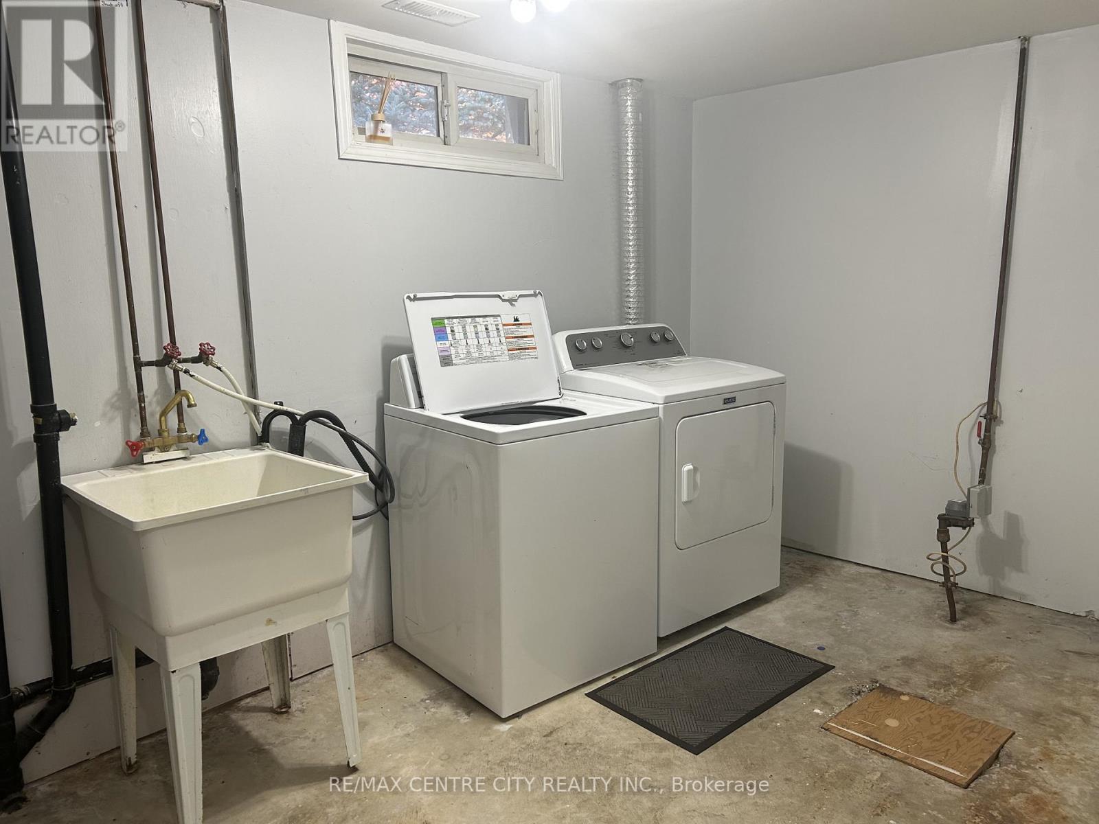 27 Gatineau Crescent, London South, Ontario  N6K 2Z8 - Photo 14 - X12473656