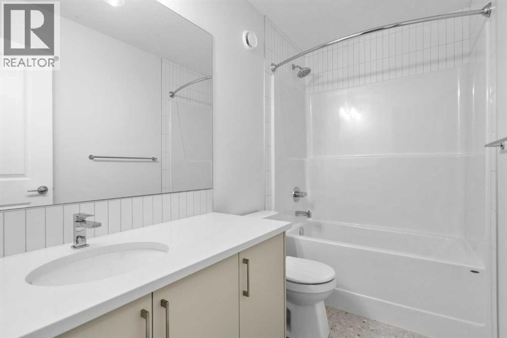 17 Creekview Manor Sw, Calgary, Alberta  T2X 5Y4 - Photo 28 - A2284416