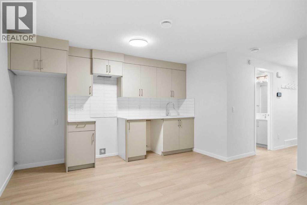 17 Creekview Manor Sw, Calgary, Alberta  T2X 5Y4 - Photo 34 - A2284416