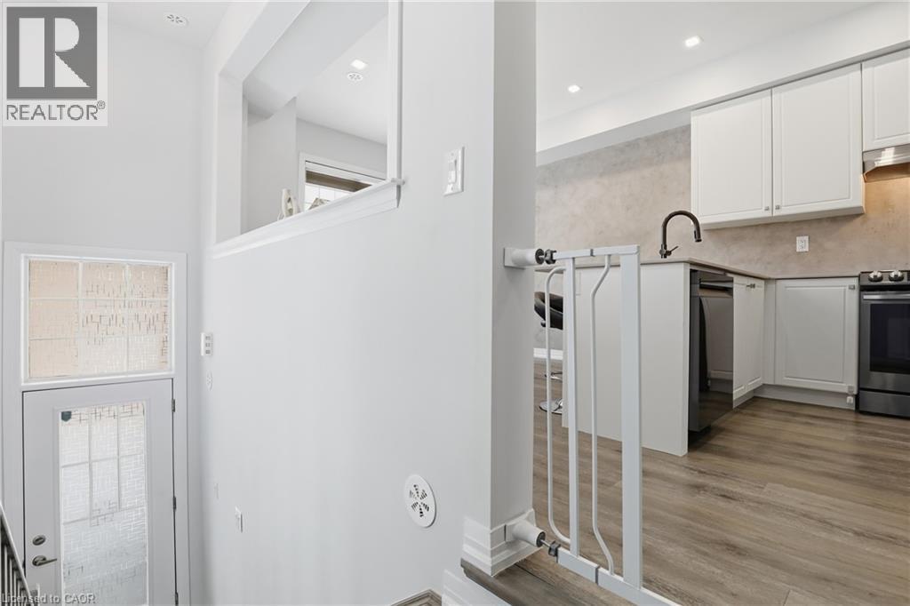 185 Bedrock Drive Unit# 49, Stoney Creek, Ontario  L8J 0M5 - Photo 5 - 40803879