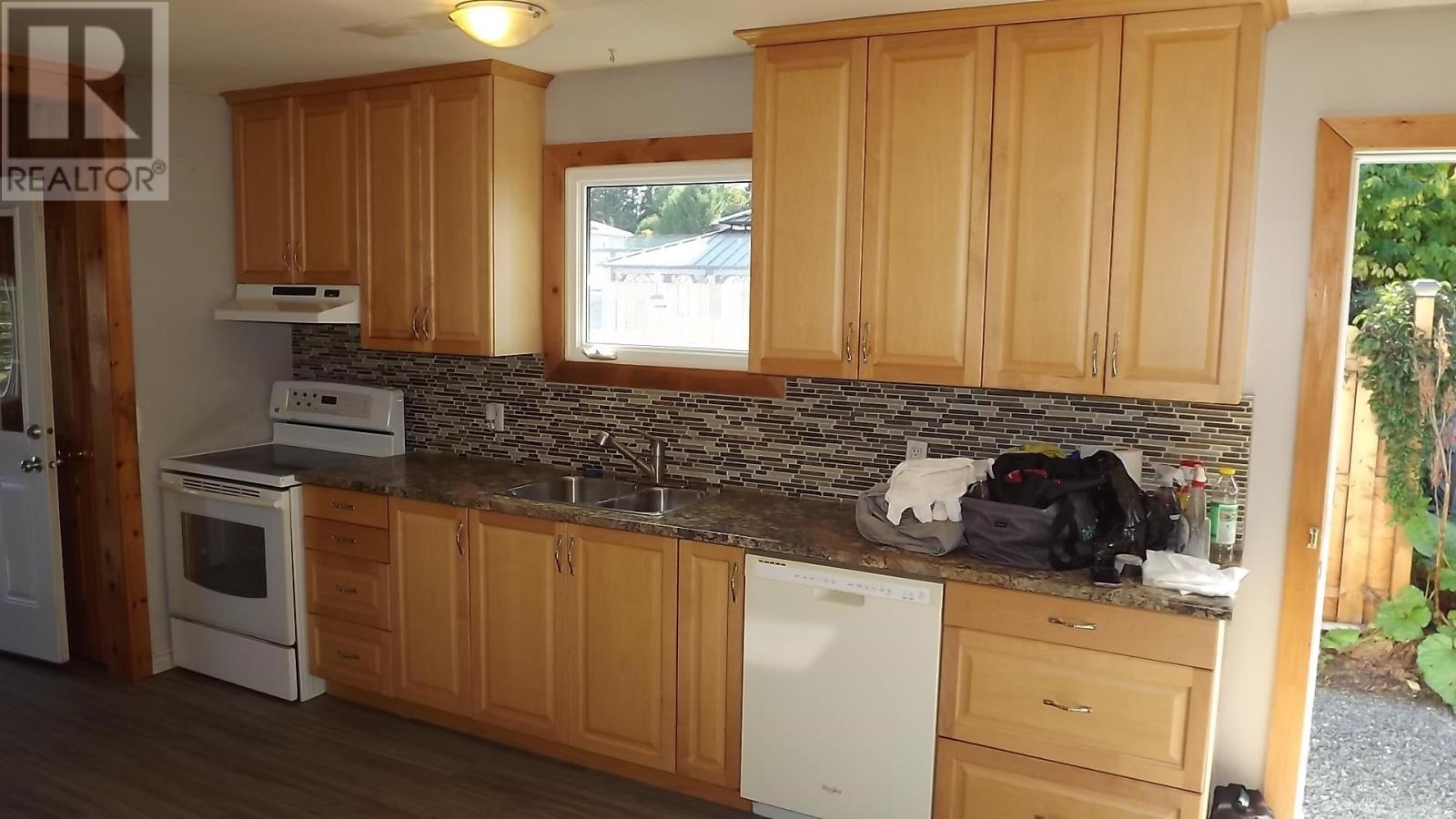 45 Laprairie Cres, Elliot Lake, Ontario  P5A 3B7 - Photo 3 - SM252824