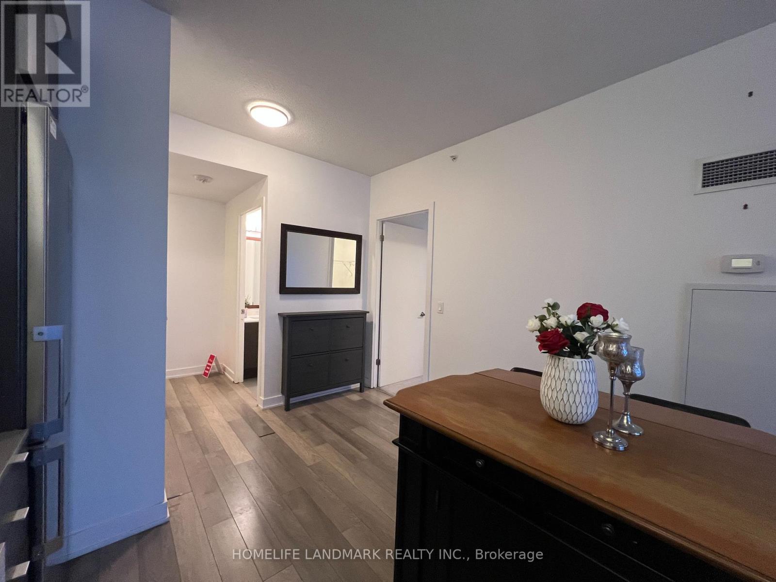 D414 - 5220 Dundas Street, Burlington, Ontario  L7L 0J4 - Photo 16 - W12656620