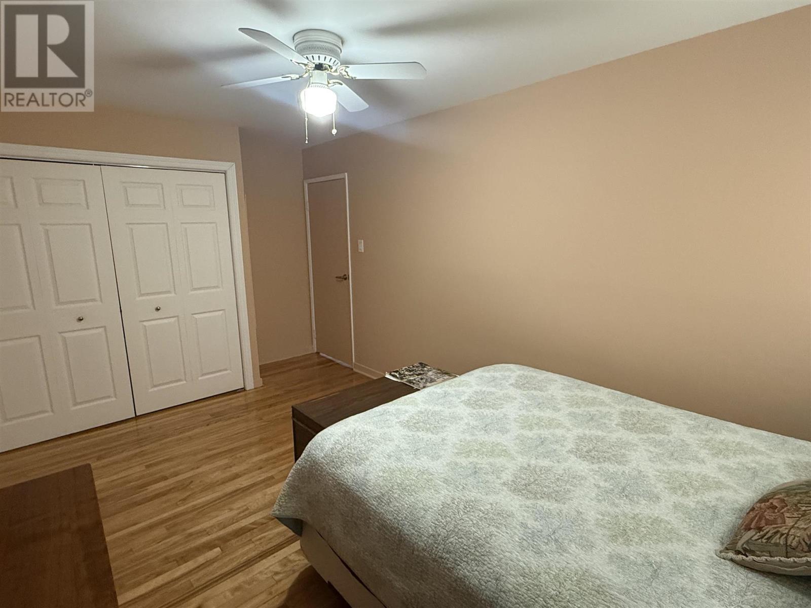 1 Balsam Pl, Elliot Lake, Ontario  P5A 2H4 - Photo 32 - SM253058