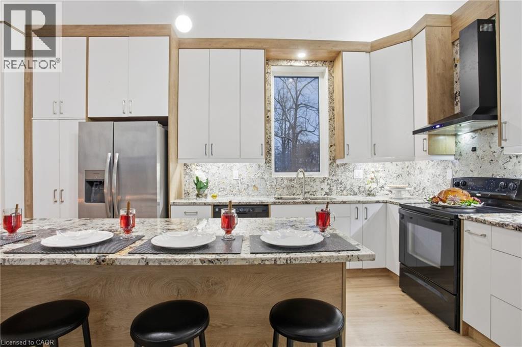 34 Indiana Road W, Hagersville, Ontario  N0A 1H0 - Photo 7 - 40791903